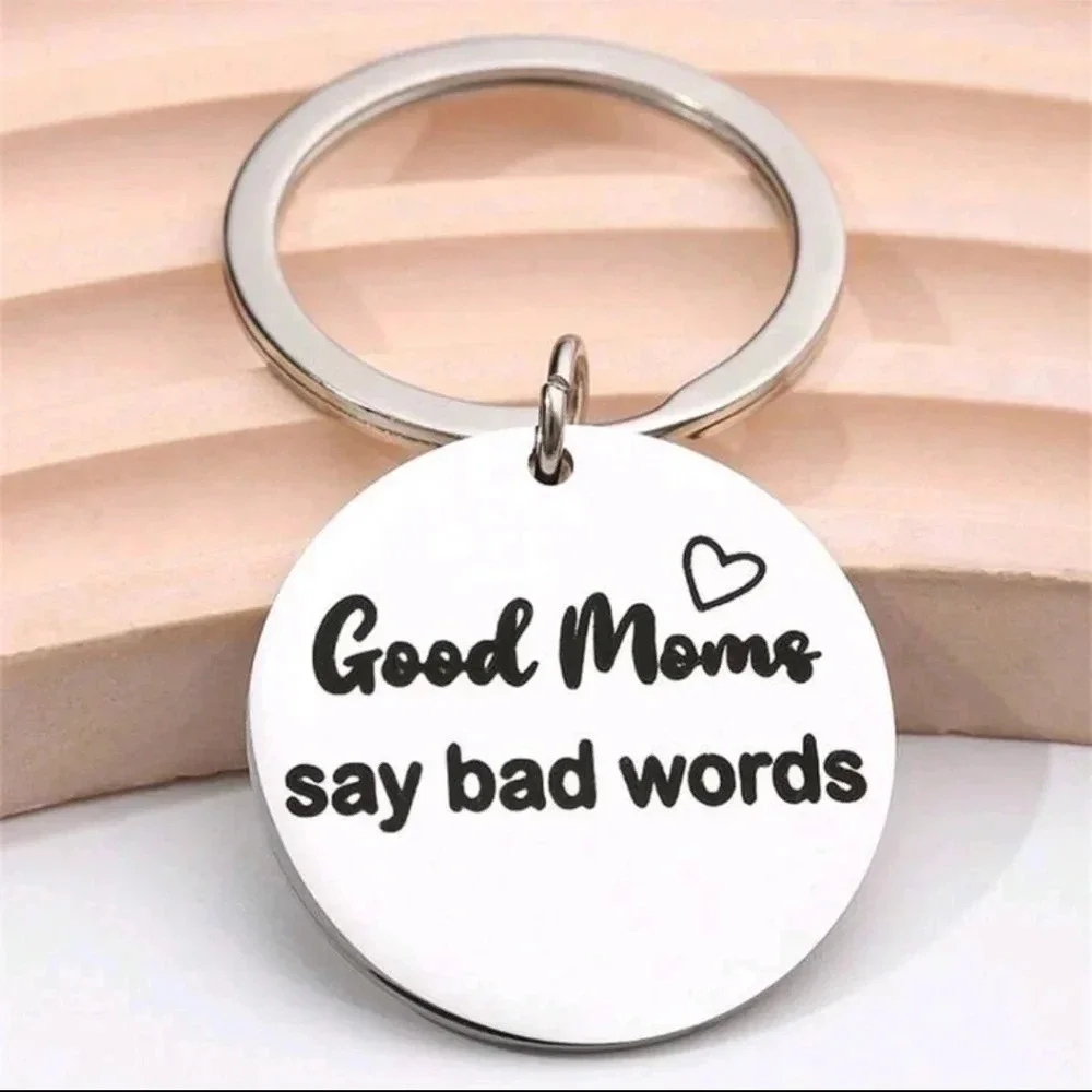 Funny silver mom mama key keychain keyring heart gift parent kids cute accessory